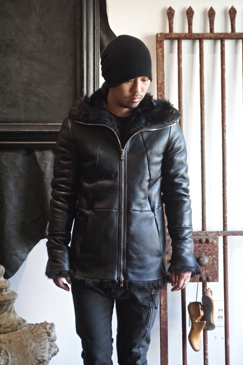 31991-4410. SHEEP SHEARLING(MOUTON) HOODED BLOUSON. 91N(Black