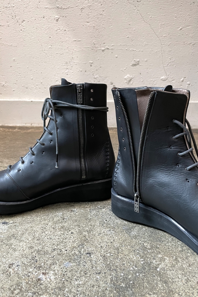 DEVOA GUIDI Calf Leather Boots デヴォア】-