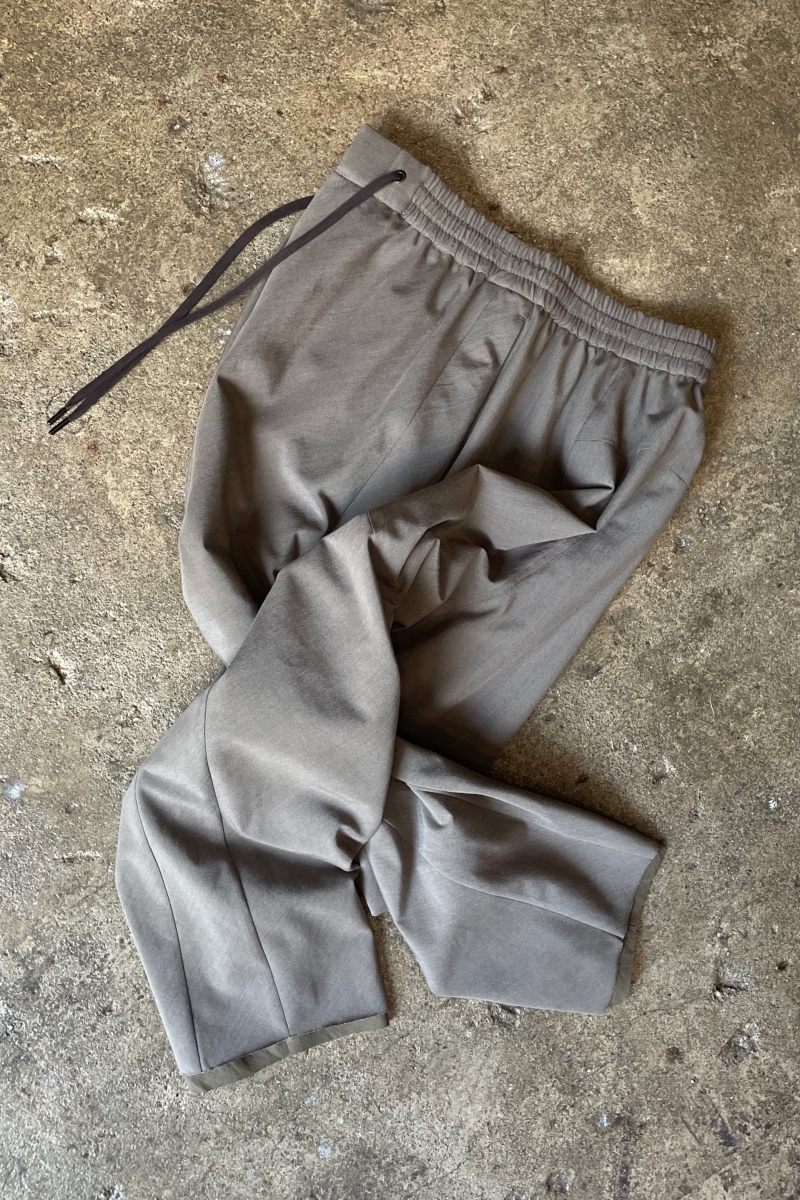 PTN-IRKL. Dropcrotch Cropped Pants Cotton Silk Viscose. Mud Gray