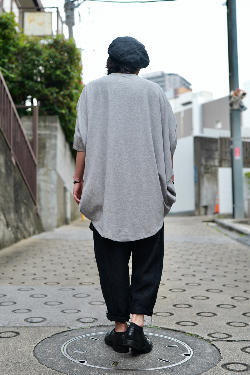 RK-CS01. Short Sleeves Circle T-shirt. Gray. ROGGYKEI. « GULLAM