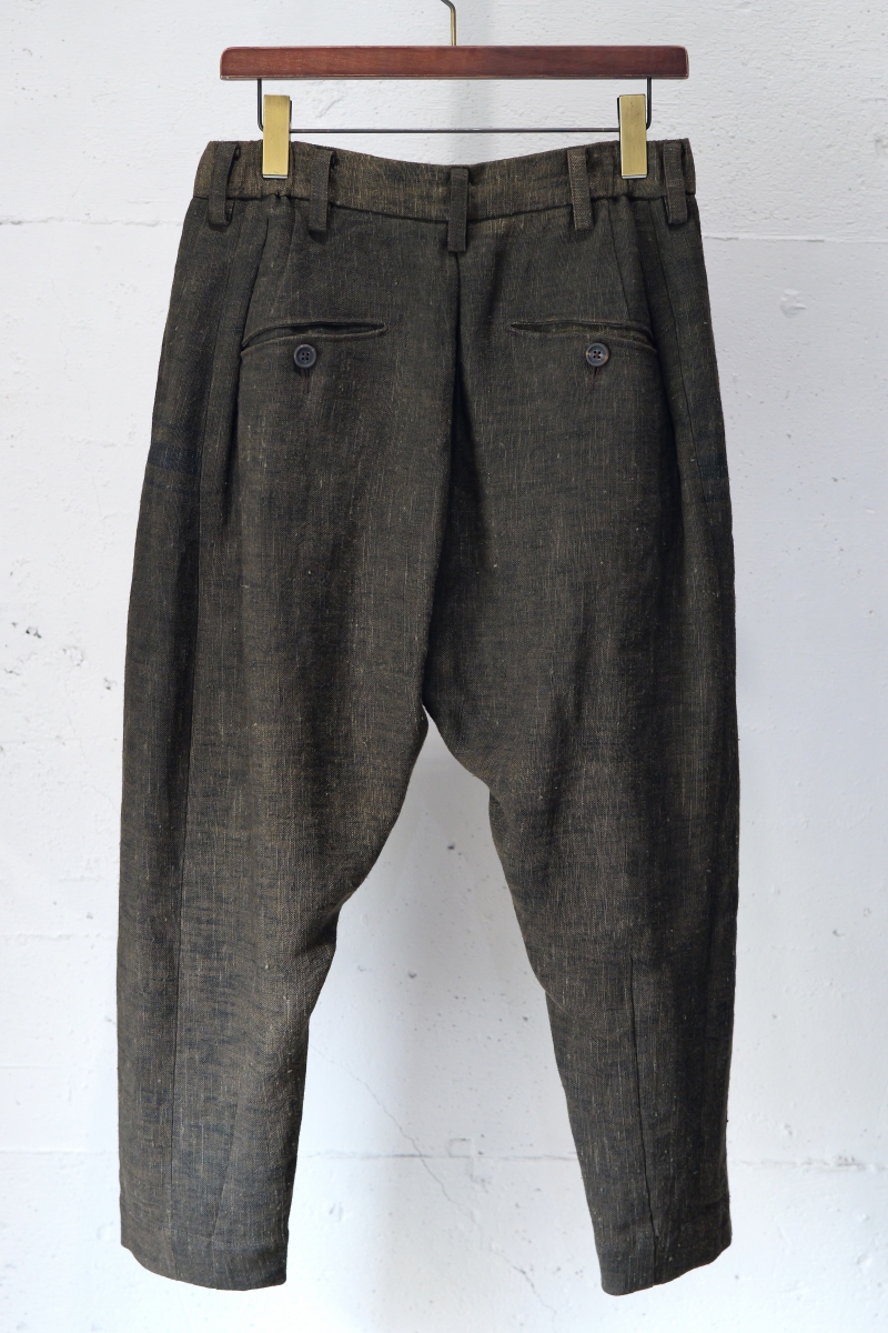 0M2330501. Tapered Drop Crotch Pants. Mud Green Stripe 