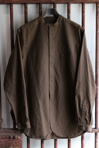 W25-16. Jeans Trousers. Natural. atelier suppan. « GULLAM