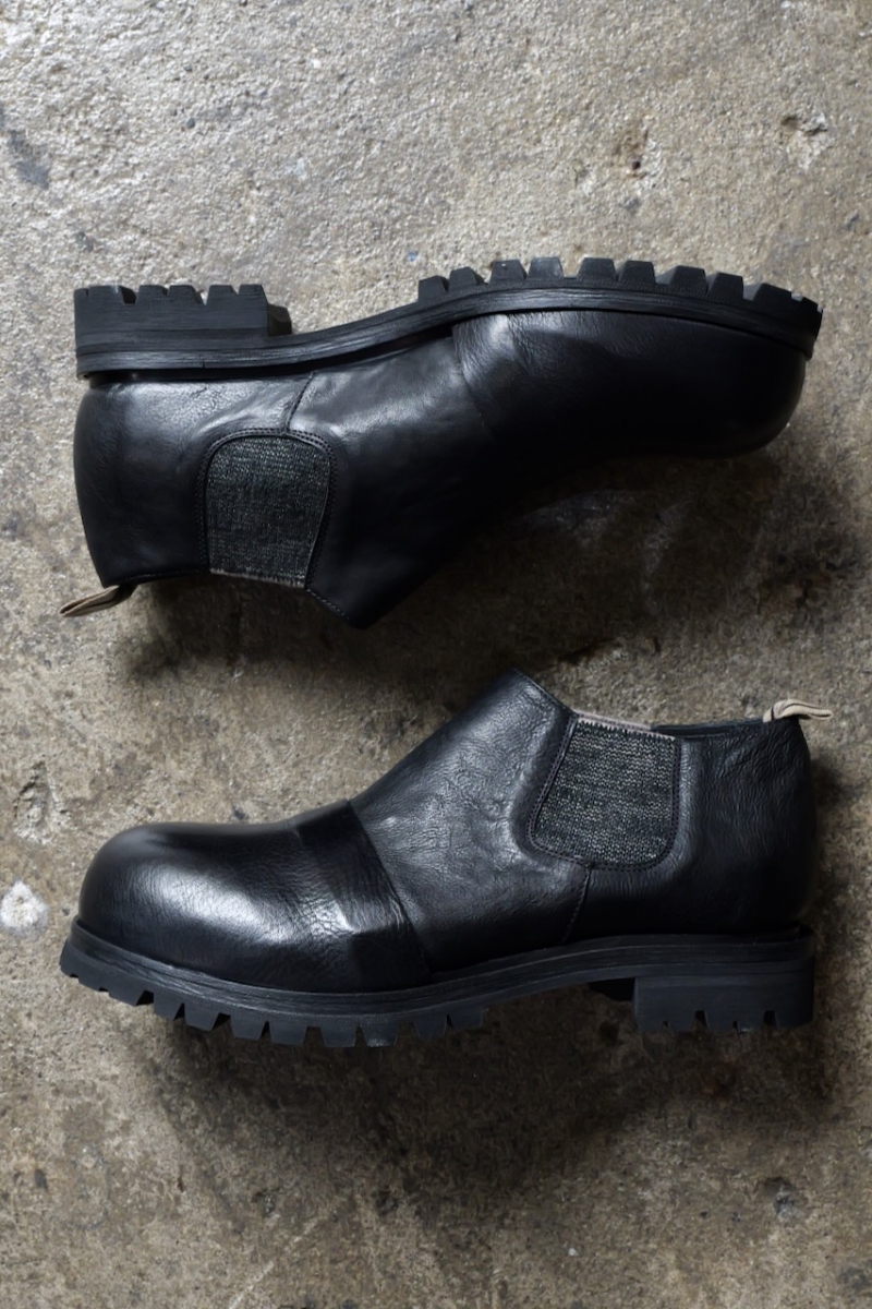 イエイヌ！ ISSEY MIYAKE ダウンジャケット ブラック