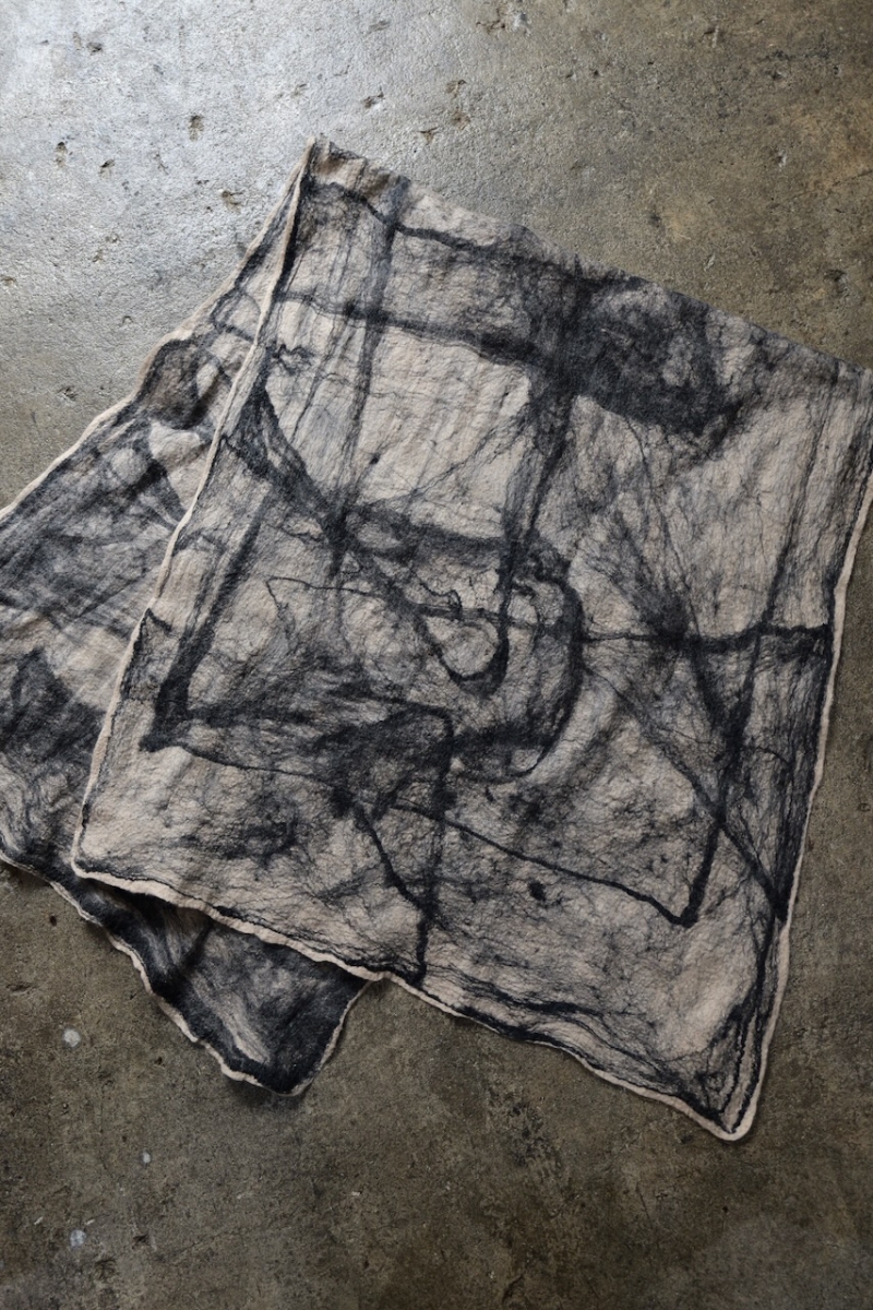 LIGHT200. Wool & Silk Stole. 201(Beige Black). SILVANA